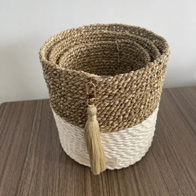 HOME - Artisan - Agence ÉZÉ+